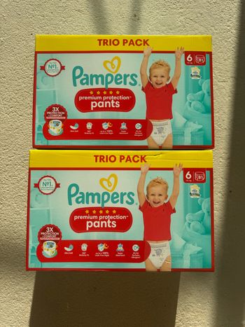 162 couches Pampers premium taille 6