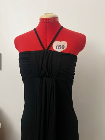 Robe longue drapée noire