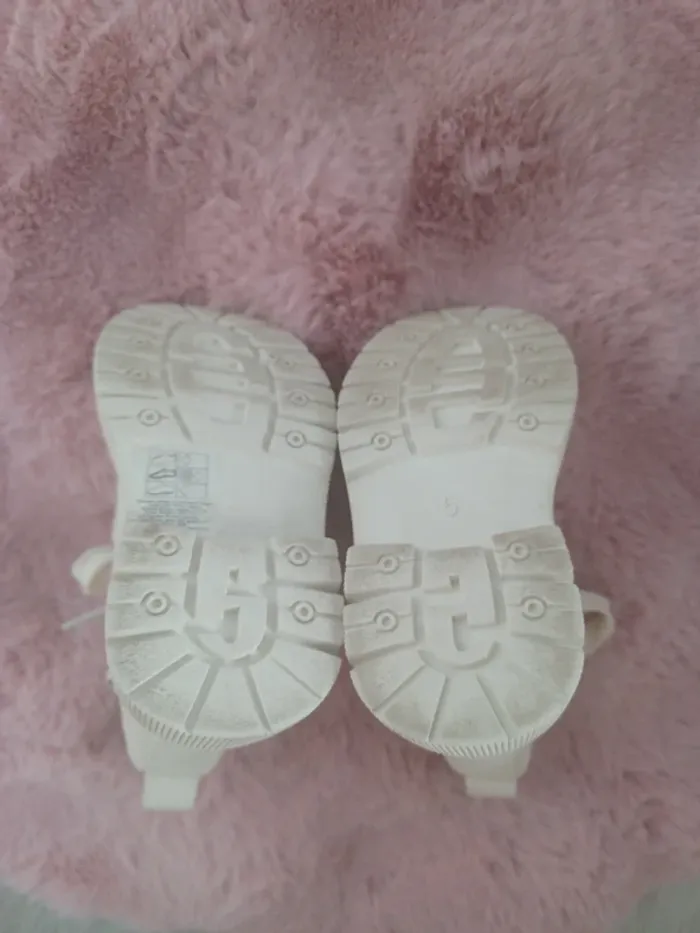 Chaussures bottines enfant - photo numéro 10