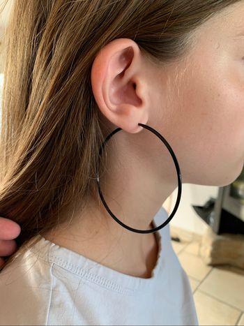 Boucles d’oreilles noires