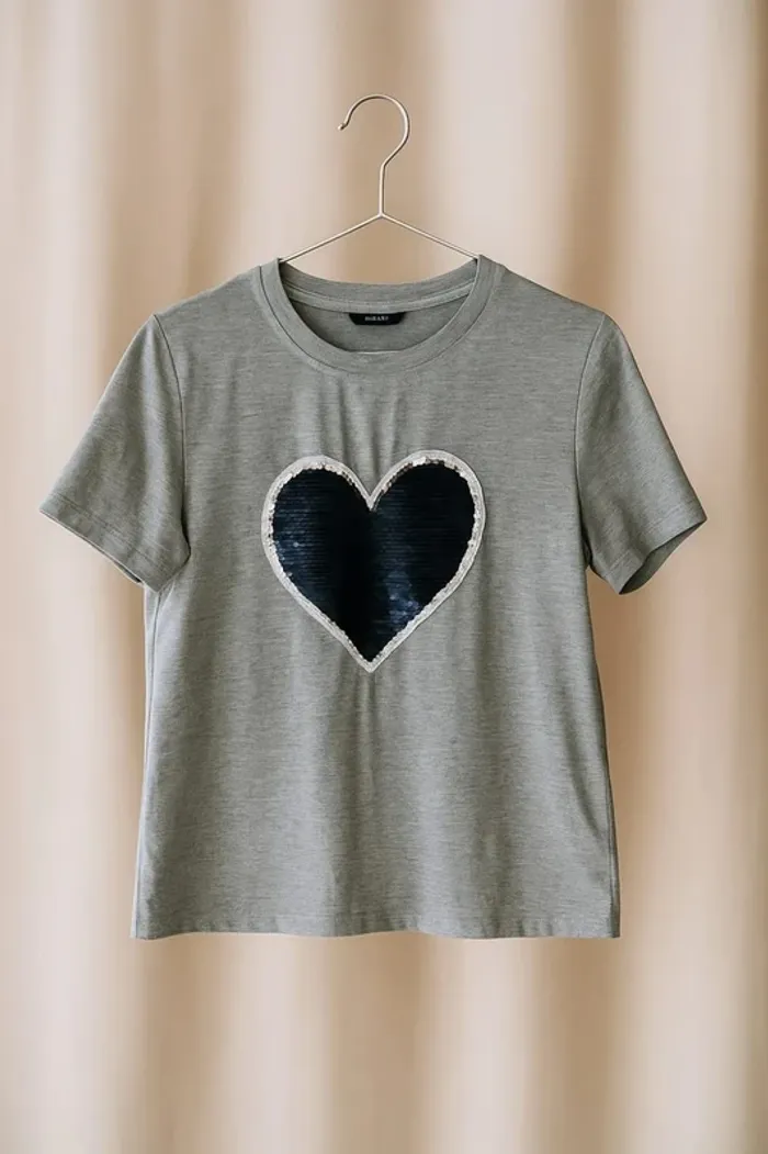 T-shirt femme gris cœur sequins – taille 38 – marque Shein