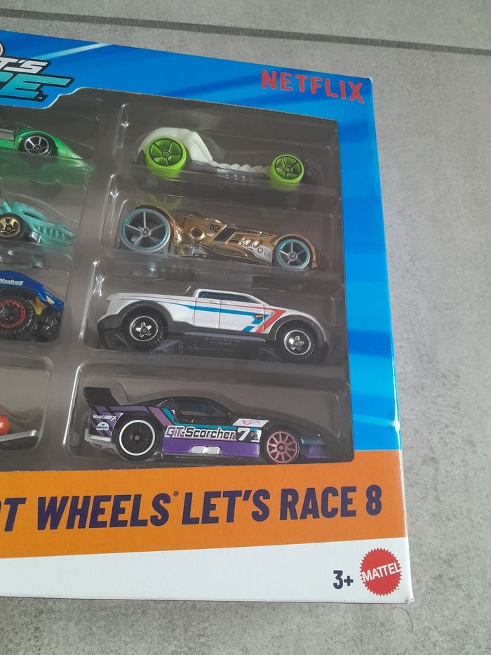 Pack de 8 voitures Mattel Hot Wheels Netflix Let's Race - photo numéro 3
