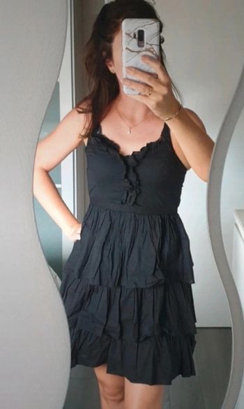 Robe à volants  naf-naf noire 36 s bouffante