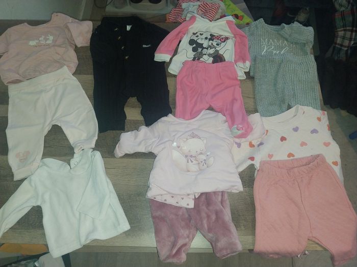 Lot vêtement filles 1 mois hiver - photo numéro 2