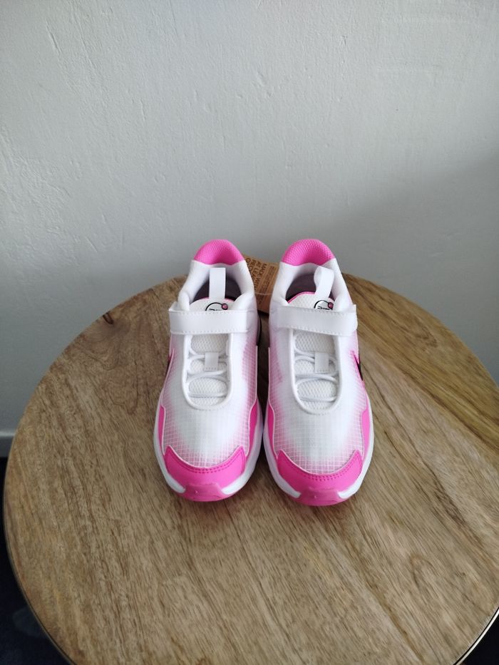 Baskets Nike T 28,5 - photo numéro 5
