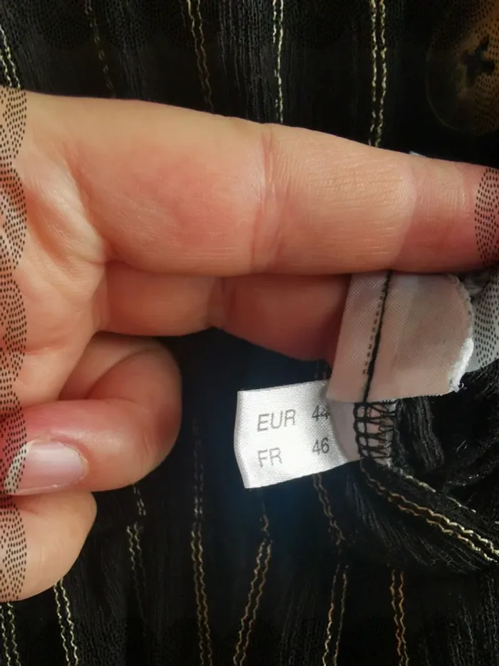 Combinaison C&A taille 44 - photo numéro 9
