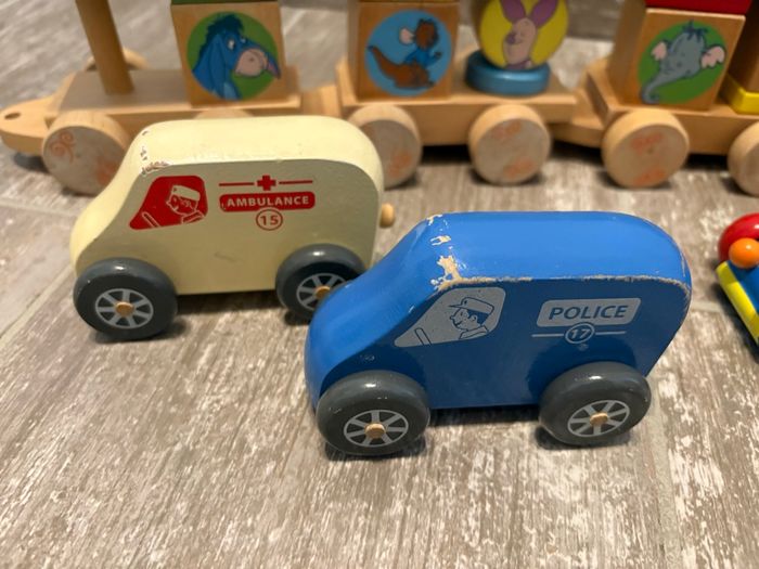 Lot train Winnie l’ourson et voitures en bois - photo numéro 6