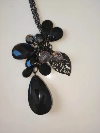 Sautoir noir