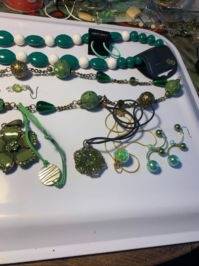 Gros lot bijoux verts ( voir descriptif) - photo numéro 7
