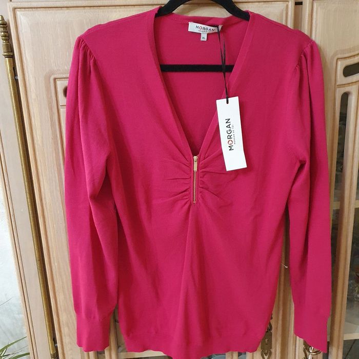 Magnifique haut femme Couleur framboise col en V taille XL Morgan - photo numéro 5