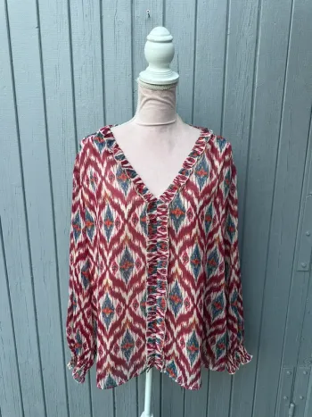 Blouse doublée manches longues colorée fleurie Gémo 48