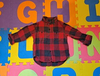 Chemise manches longues carreaux rouge noir, baby gap, taille 18/24 mois (90 cm)
