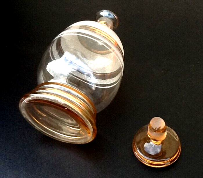 Années 1950 Carafe bobine à liqueur cerclée de dorure Verre givré / Verre rose - photo numéro 2