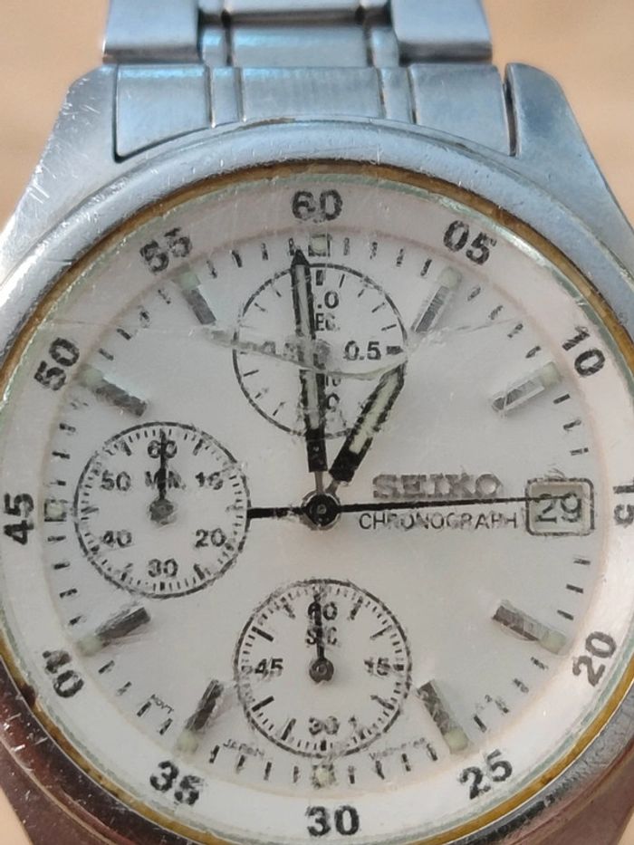 Montre Chronographe Seiko V657 7100 - photo numéro 2