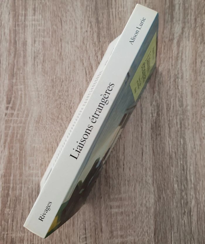 Alison Lurie ⭐ Liaisons étrangères - photo numéro 3