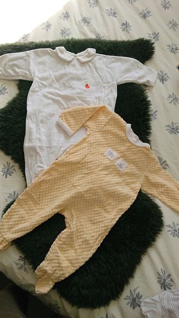 2 Baby pyjama
