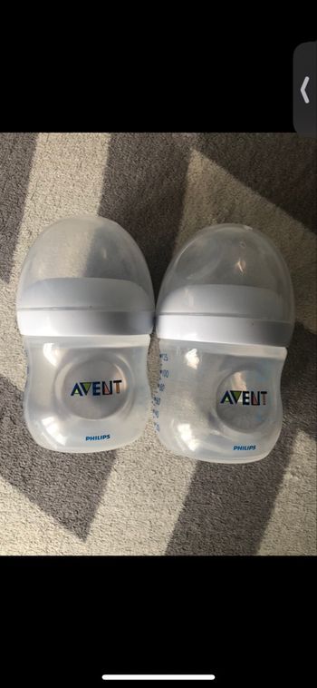 Le lot de 2 biberon avent 