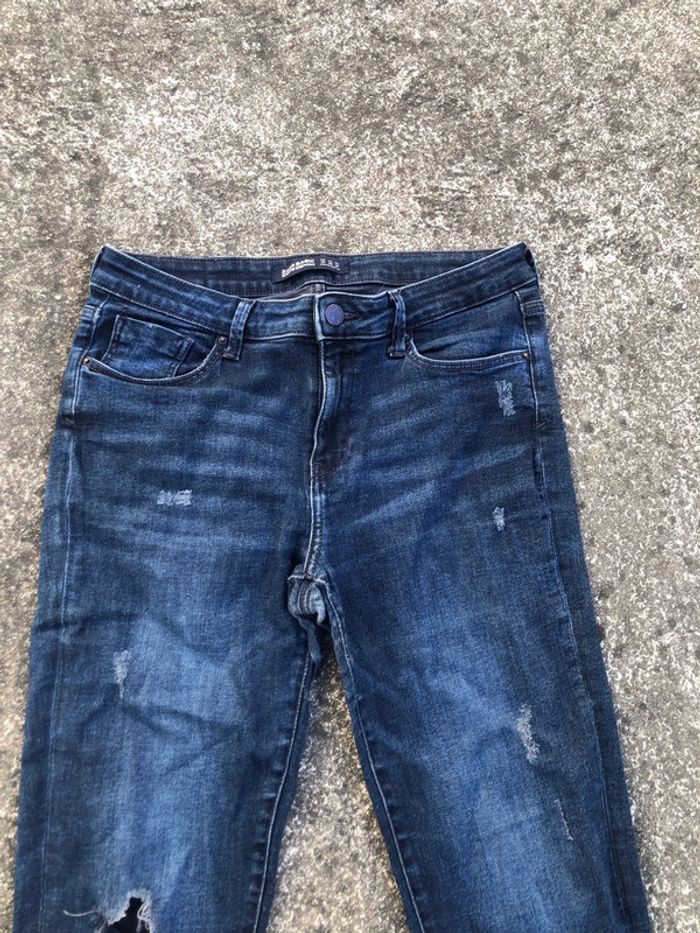 Jeans Zara troué - photo numéro 4