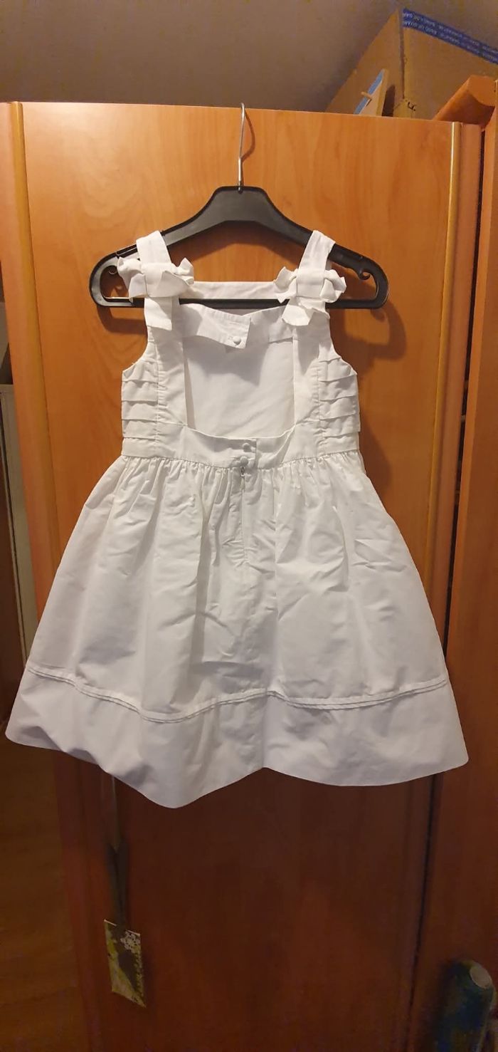 Robe Cyrillus - photo numéro 2