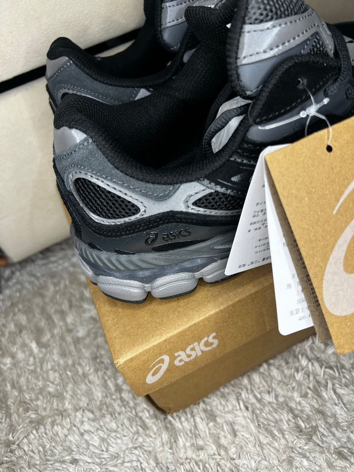 Asics noir - photo numéro 2