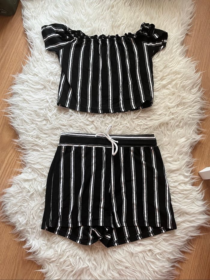 Lot vêtements fille ado été Shein Zara Jennyfer Tissaia Primark TBE ☀️ - photo numéro 3
