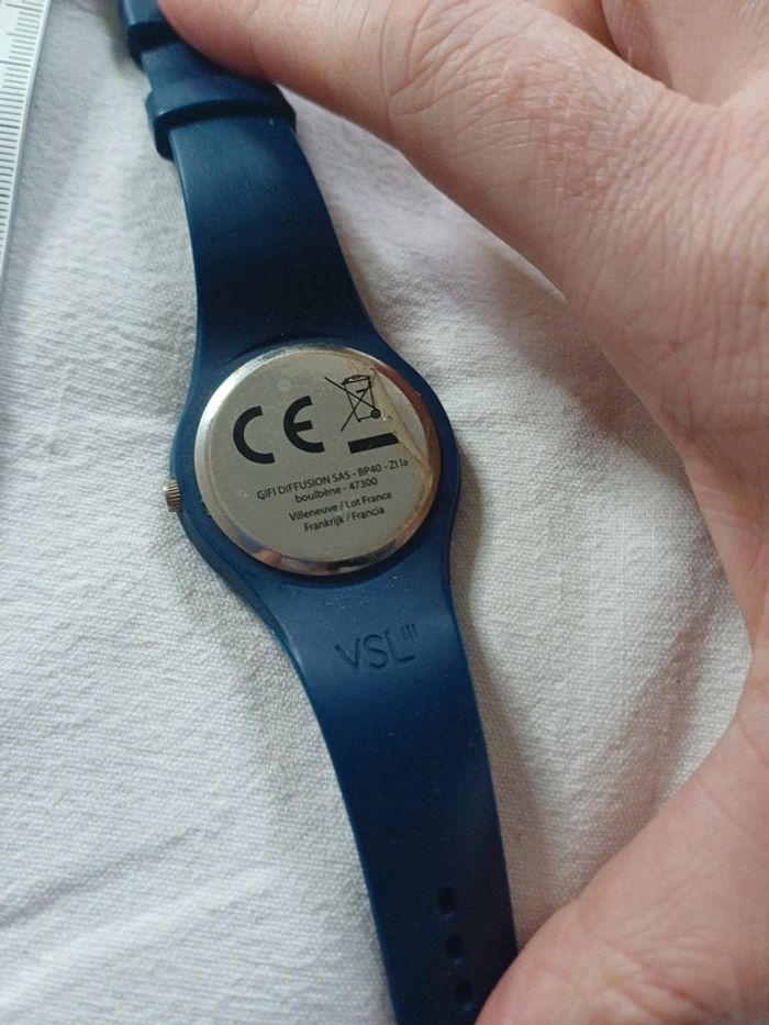 Montre bleu marine Achat occasion Montres (femme) VSL Marine