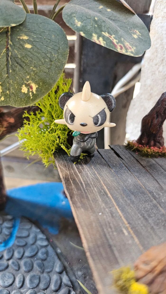 Super figurine Pokemon Nintendo Pandespiègle