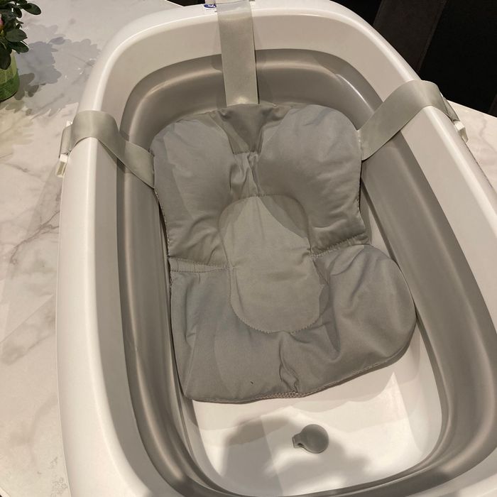 Baignoire pliante Twistshake et accessoires - photo numéro 2