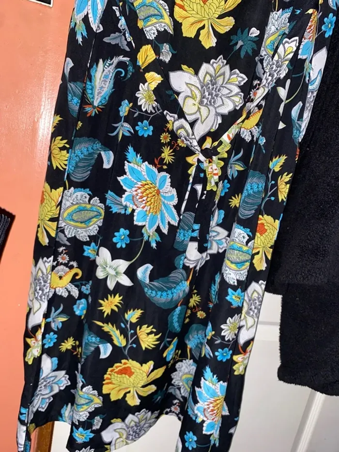 Longue robe fleuri - photo numéro 2