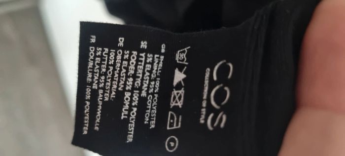 Robe courte noire cos tulle S 36 - photo numéro 6