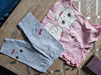 Ensemble Tee-shirts + leggings