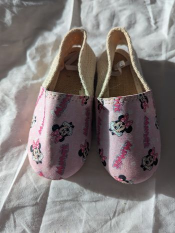 Chaussures Minnie taille 23