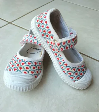 Chaussures toiles Gemo T24