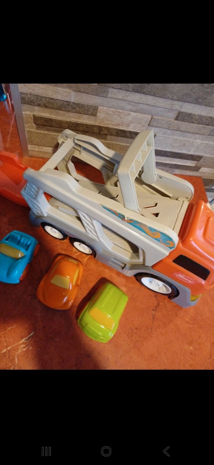 Camion transporteur avec 3 voitures - photo numéro 4