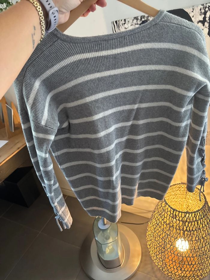 Pull lacet - photo numéro 5