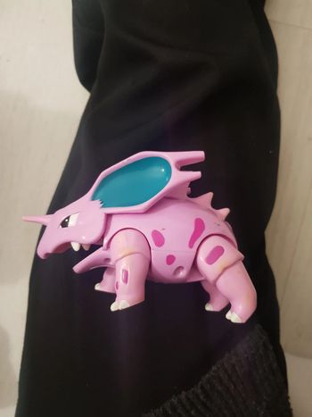 Grande figurine pokemon Nintendo articulée