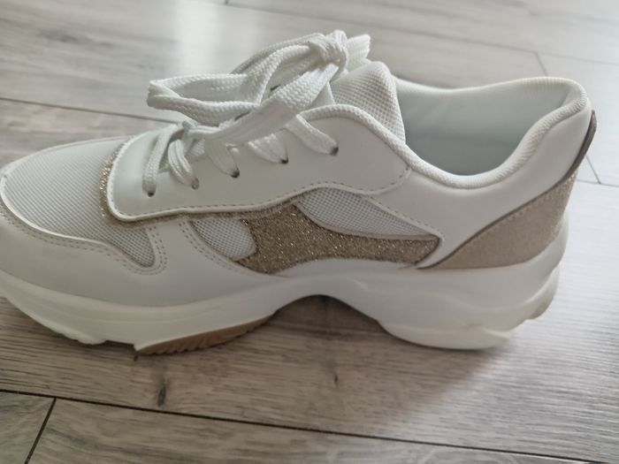 Baskets Morgan taille 37 - photo numéro 6