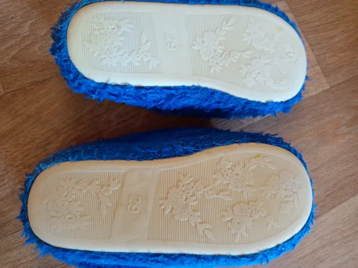 Chaussons T29 très bon état - photo numéro 3