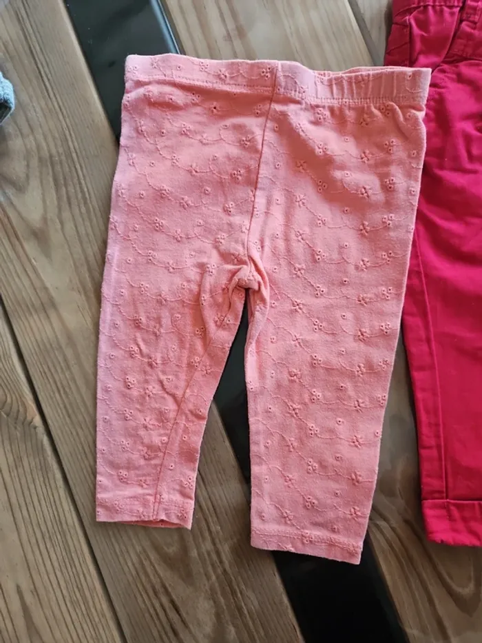 Lot 2 pantalons - photo numéro 2