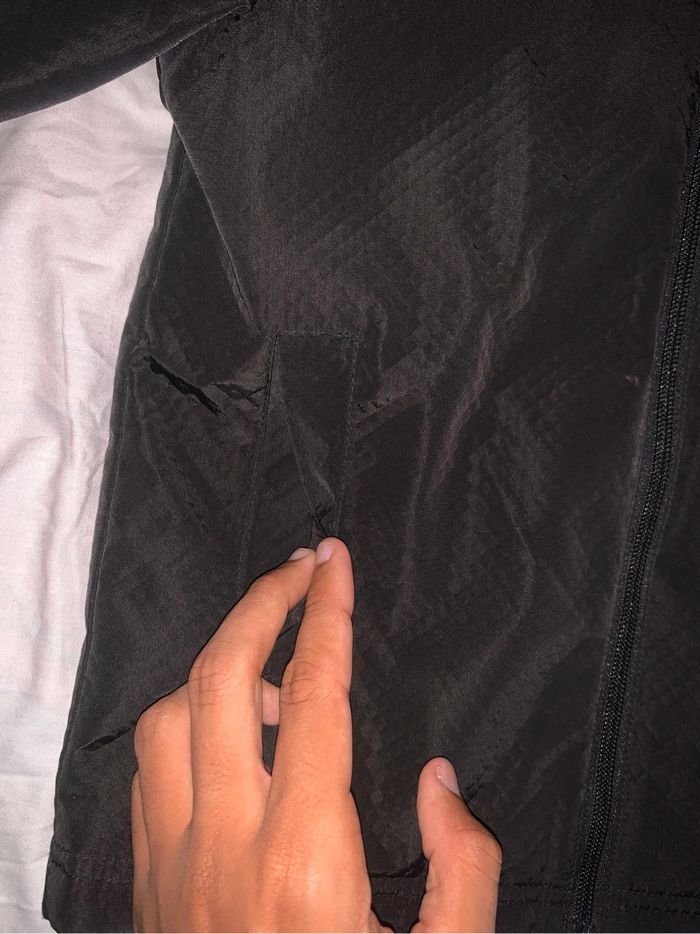 Veste enfants 8-9ans Hugo boss neuf sans étiquette - photo numéro 6