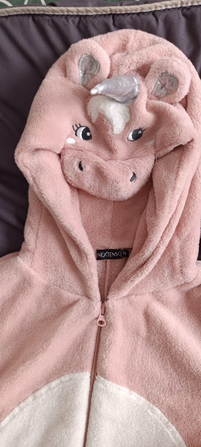 Sur pyjama - photo numéro 2