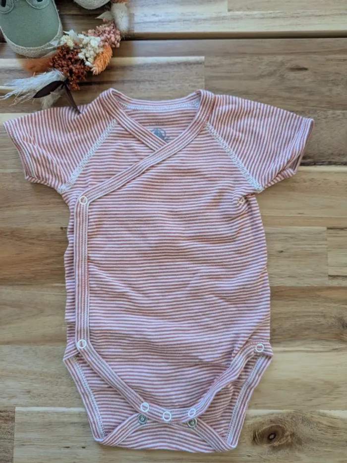 Lot 5 body MC Petit Bateau - photo numéro 14