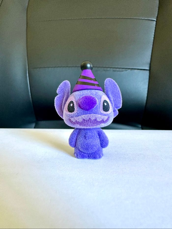 Mini figurine Stitch mystère à collectionner Grand Jester Enesco