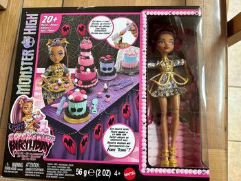 Coffret poupée Monster High pâtissière Neuf