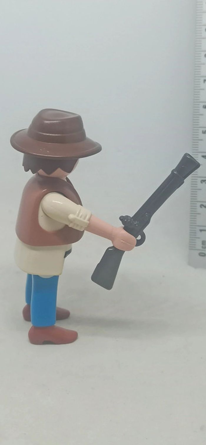 Homme Cowboy avec gilet et chapeau marron playmobil - photo numéro 4