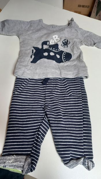 Ensemble sous marin. 3mois
