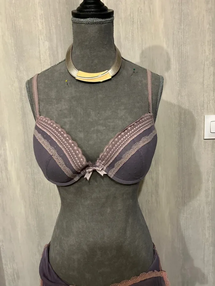 Nuisette et soutien-gorge, ressorti - photo numéro 4
