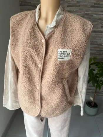 Veste camel sans manches