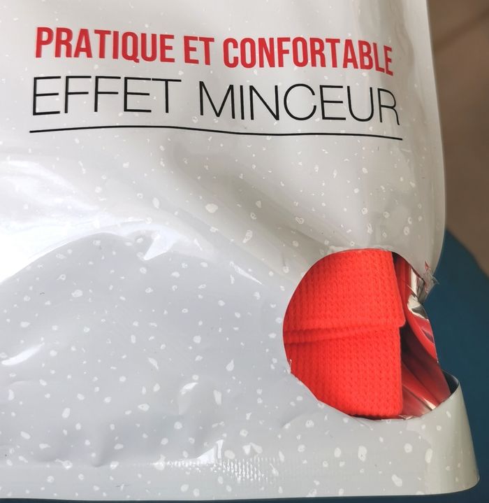 Ensemble sport brassière+ legging Lee Cooper Modèle Cindy taille L/XL neuf - photo numéro 4