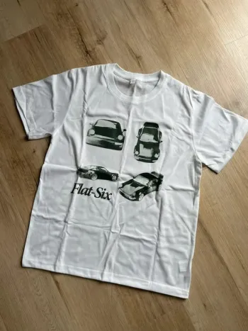 T-shirt Flat Six White M Y2K